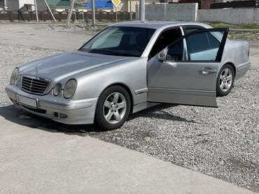 продаю или меняю мерс 124: Mercedes-Benz E-Class: 2001 г., 2.8 л, Автомат, Бензин, Седан