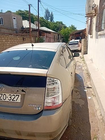 prius r17: 4300. ilkin ödəniş.Diqqət.Oxuyunsonra zəng vurun.ABS işığı — 4