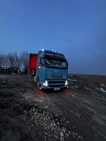 Тягачи: Тягач, Volvo, 2004 г., Тентованный — 11