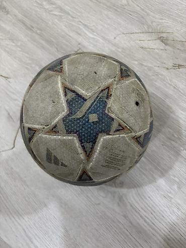 adidas şort: Adidas futbol topu

Real aliciya endirim olunar, 35 manata alinib — 2