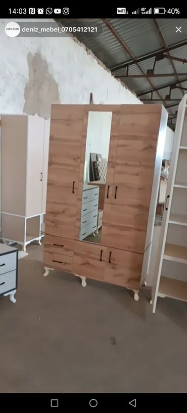 Dolablar: Açılan, 3 qapılı Düz dolab, Qarderob, paltar dolabı, Azərbaycan