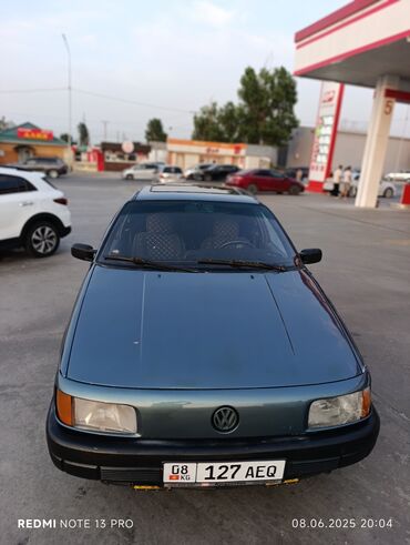 фольксваген фургон: Volkswagen Passat: 1990 г., 1.8 л, Механика, Бензин, Седан