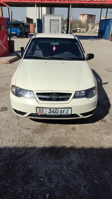 Daewoo: Daewoo Nexia: 2013 г., 1.6 л, Механика, Бензин, Седан