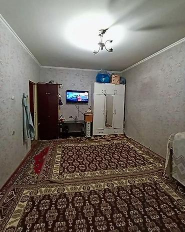 Квартиры: 1 комната, 36 м², Ошский рынок / базар 105 серия, 1 этаж, Старый ремонт — 2