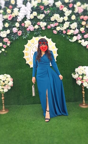 Пиджаки: Вечерние платья