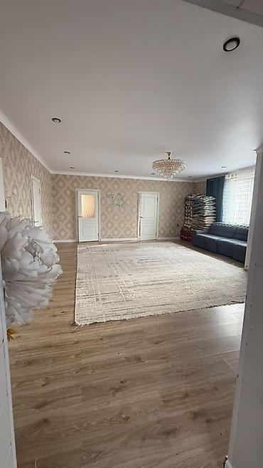 сдаю в джале: 5 комнат, 150 м², 6 соток, Кара-Балта, Собственник — 5