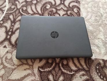 HP noutbuk - Brend: HP - Korpus: mat, qara rəng, HP loqolu qapaq -