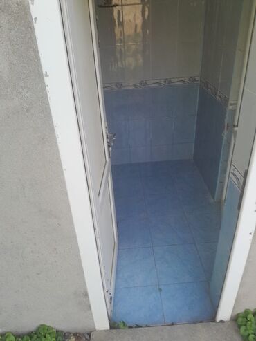 Həyət evləri və villaların satışı: 1 mərtəbəli fərdi yaşayış evi - Plan: giriş dəhlizi, qonaq otağı,2 — 9