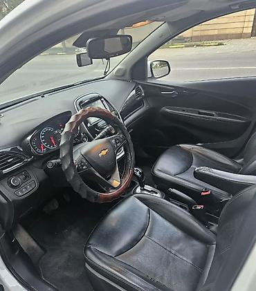 Chevrolet: Chevrolet Spark: 2015 г., 1 л, Вариатор, Бензин, Хэтчбэк at lalafo.kg — 6 Chevrolet: Chevrolet Spark: 2015 г., 1 л, Вариатор, Бензин, Хэтчбэк — 6