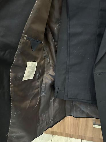 gestalt blazer: Двубортный мужской пиджак ZUGI - Модель: 600, серия 44/54 (указано на — 3