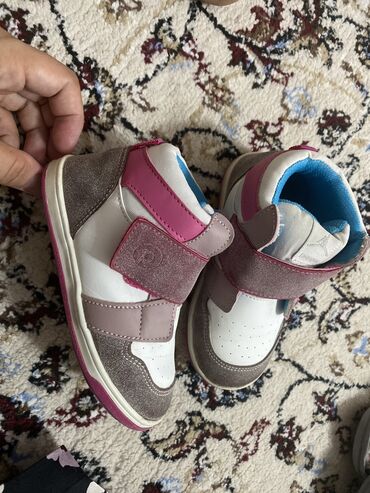 детский уги: Обувь от Pappix, классное качество, бу в отличном состоянии, размер