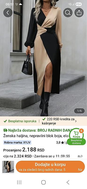 statement ogrlice: Ženska duga haljina sa upečatljivim printom u plavo-belim tonovima — 9