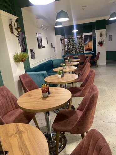 Digər restoran, kafe avadanlığı: Kafe/şirniyyat vitrini və mətbəx avadanlığı paketi Təsvir: - Ön — 16