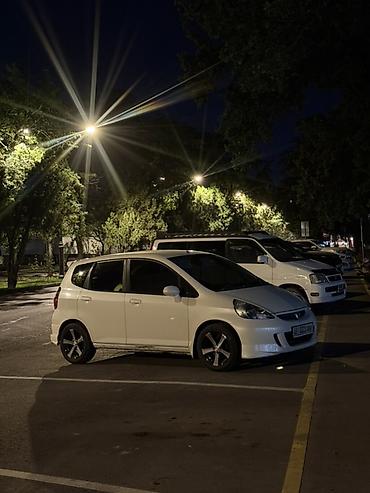 magi: Honda Fit: 2003 г., 1.3 л, Автомат, Бензин, Хэтчбэк — 2