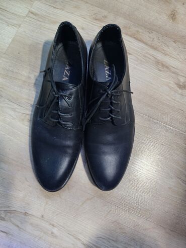 распродажа мужской обуви: Туфли мужские, состояние идеальное, одевали 1 раз. Размер 42, Турция