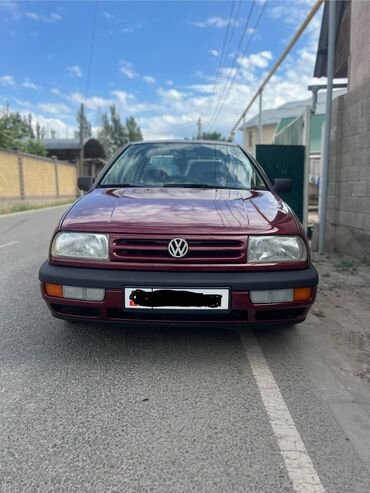 электронный мотор: Volkswagen Vento: 1995 г., 1.8 л, Механика, Бензин, Седан