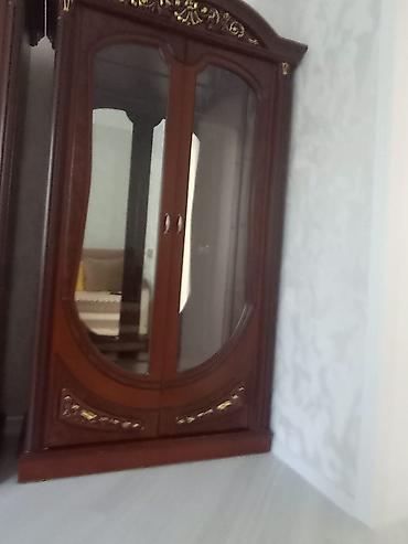 qoz: Qonaq otağı üçün klassik mebel dəsti - Material: tünd qəhvəyi rəngli — 8