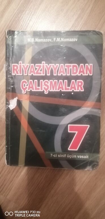 тап аз мебель: Təzədir. Az işlənilib. 3 manat satılır