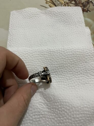 Üzüklər: Üzük, Gümüş — 4