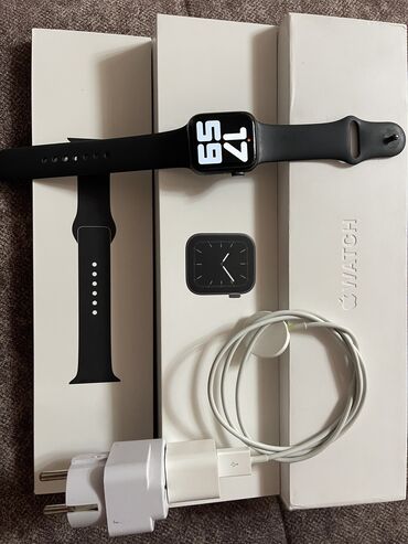 Apple Watch: Apple Watch ⌚️ 5 series 40mm. Состояние АКБ: 93%✅ Память: 32гб✅