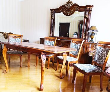 Yataq otağı dəstləri: Qonaq otağı üçün, İşlənmiş, Açılan, Kvadrat masa, 6 stul