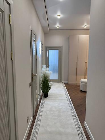 Продажа квартир: 3 комнаты, 68 м², 3 этаж — 3