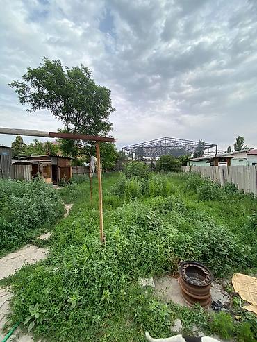 Продажа коттеджей и домов: Продаю участок 7.4соток по факту, 6.38 по документам.Участок — 14