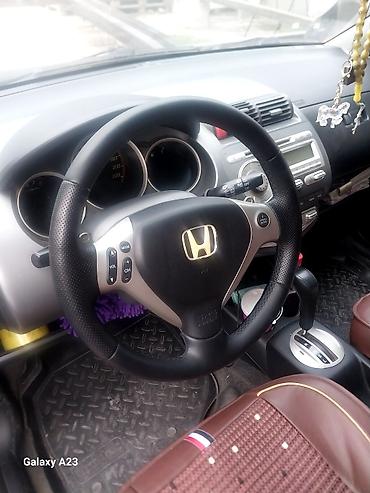 Honda Jazz: 2008 г., 1.4 л, Вариатор, Бензин, Хэтчбэк