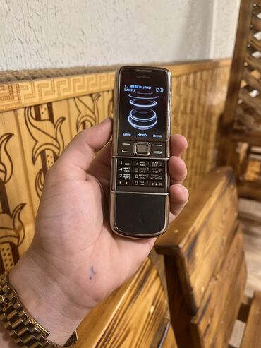 Nokia: Nokia Xl, Düyməli