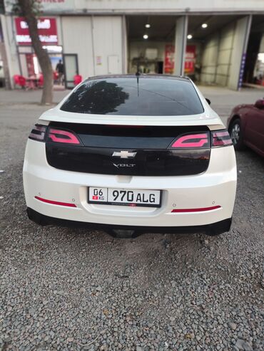 все авто: Chevrolet Volt: 2012 г., 1.4 л, Вариатор, Бензин, Хэтчбэк