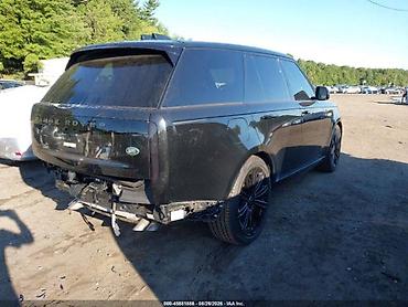 Land Rover: Land Rover Range Rover: 2023 г., Автомат — 3