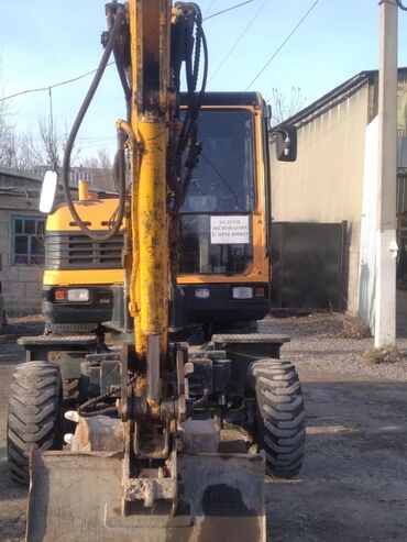 обучение вождению на фуре бишкек: Услуги экскаватора-погрузчика на колесном ходу. - Универсальная