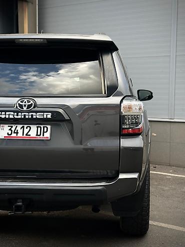 4wd 20132020: Toyota 4Runner: 2023 г., 4 л, Автомат, Бензин, Внедорожник — 5