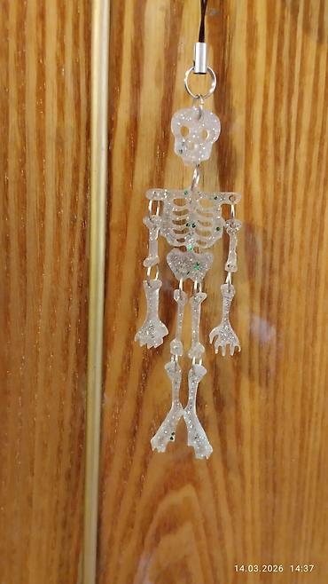 Наборы украшений: Набор авторских украшений из эпоксидной смолы с готическими и — 1