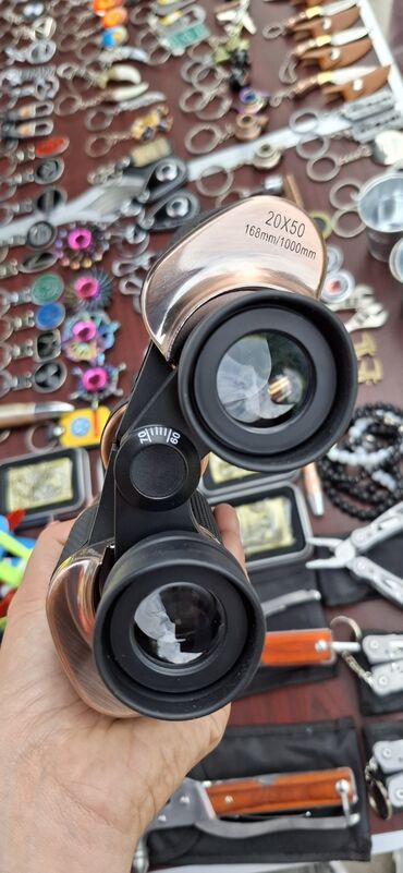 Бинокли: Бинокль с увеличением 20x и объективом 50 мм. Корпус черного цвета с — 3