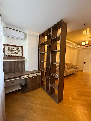 ucuz ev: Xətai metrosu yaxınlığında 3 otaqlı, 130 m² kirayə mənzil Ünvan — 2