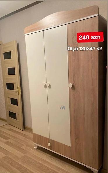 kombi şkaf: Üç qapılı paltar şkafı - Rəng: ağ və ağac teksturalı kombinasiyası - — 1