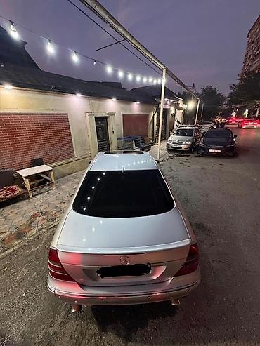 mersedes s300: Mercedes-Benz 270: 2.7 l | 2003 il Sedan — 3