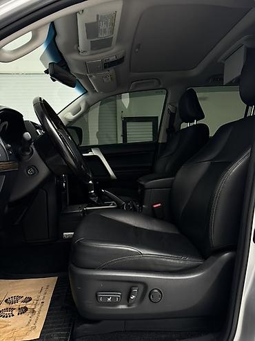 Toyota: Toyota Land Cruiser Prado: 2019 г., 4 л, Автомат, Бензин, Внедорожник — 7