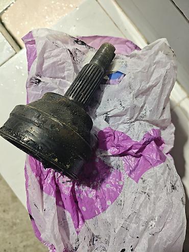 Şrus, qranat: Toyota carolla 2007 sedan usten cixma tam orjinal idel veziyyetde — 2