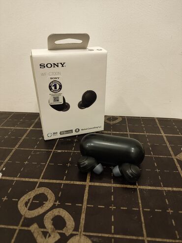 sony ses guclendirici: Originaldır Sony wf-c700n təzədir az işlənib adapteri qutusu qulaqcıq