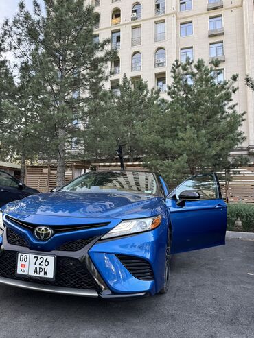 тайота vitc: Toyota Camry: 2018 г., 3.5 л, Автомат, Бензин