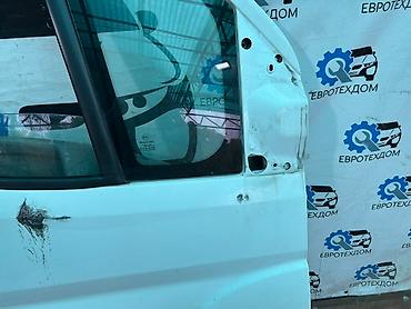 новый ключ: Передняя правая дверь в сборе Peugeot Boxer / Citroën Jumper (III — 4