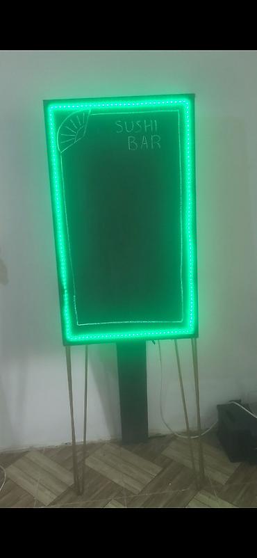 led reklam: LED işıqlı yazı lövhəsi – tripod ayaqlı - Elektriklə işləyən — 1