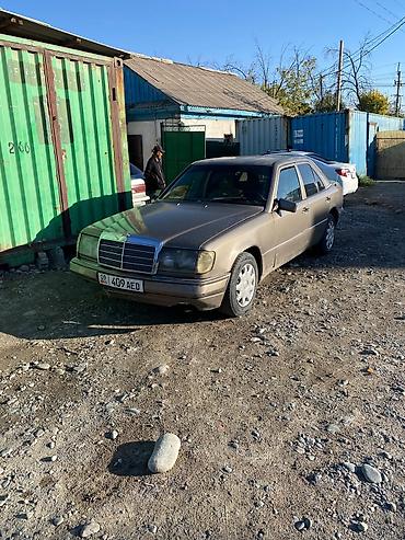 стрим 2001: Mercedes-Benz W124: 1991 г., 2 л, Механика, Дизель, Седан — 4