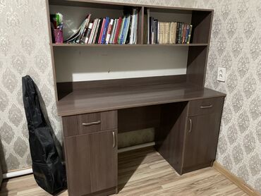 советские часы: Жазуу үстөл