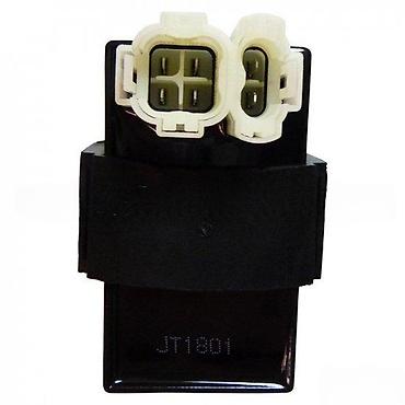 automatik motor: Crni CDI modul za paljenje sa oznakom JT1801. Ovaj kompaktni modul je — 1