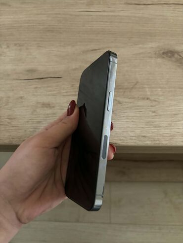 Apple iPhone: Apple iPhone iPhone 13 Pro, Graphite, Face ID — 3