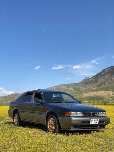 митси битси: Mitsubishi Galant: 1990 г., 2 л, Механика, Бензин, Хэтчбэк