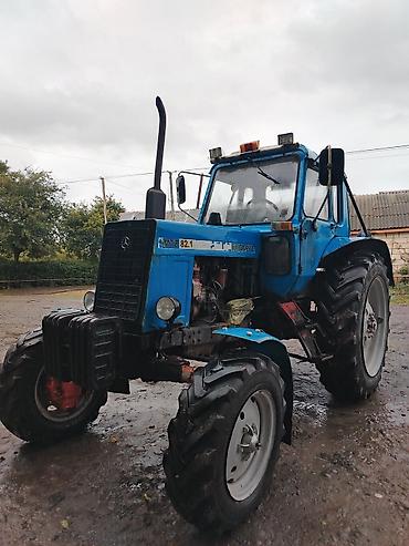 Traktorlar: MTZ 82.1 “Belarus” traktor - Rəng: mavi, kabinalı - Ön təkər ölçüsü — 2